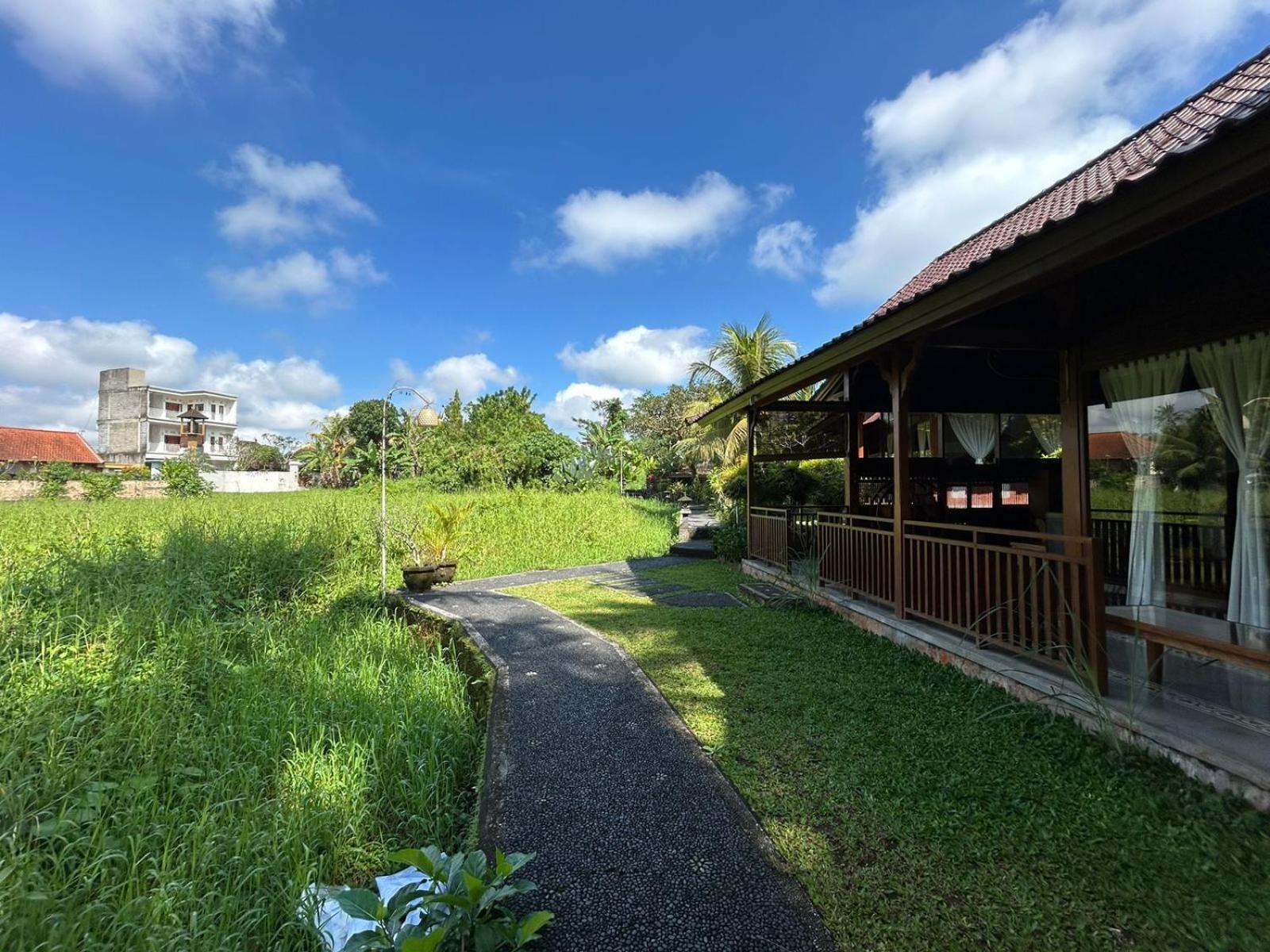 Tirta Padi Villa Ubud Esterno foto